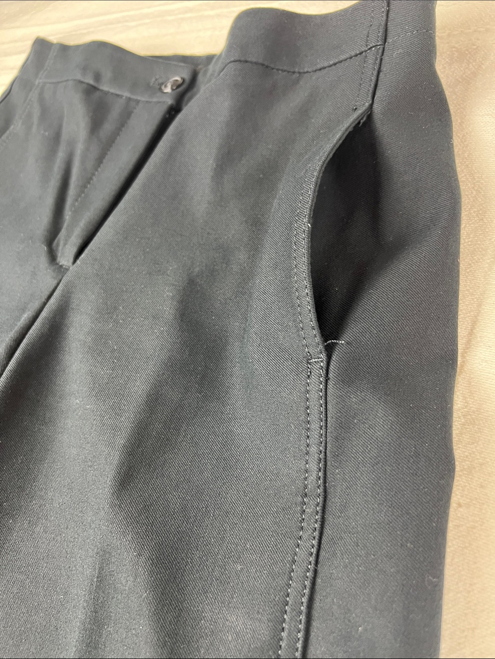 Ann Taylor Black Wide-Leg Dress Pants - Picture 4 of 13